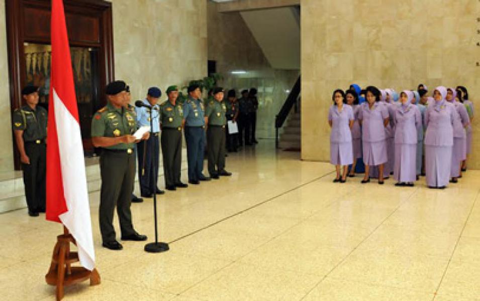 16 Perwira Tinggi TNI Naik Pangkat