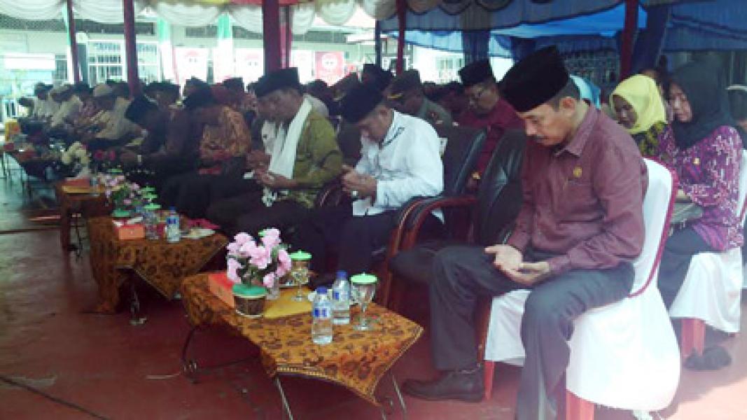 Bupati Suyatno Gelar Maulid Nabi Bersama Warga Rutan