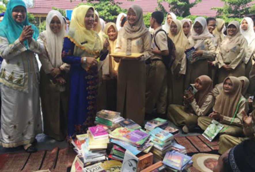 Gerakan Literasi Sekolah di SMAN 4 Pekanbaru