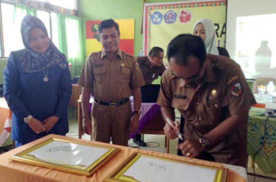 Membangun Budaya Literasi, SMAN 4 Pekanbaru Gelar Workshop