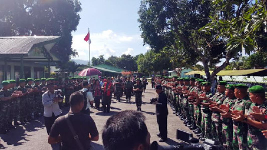 Panglima TNI Tinjau Tiga Satuan di Ambon