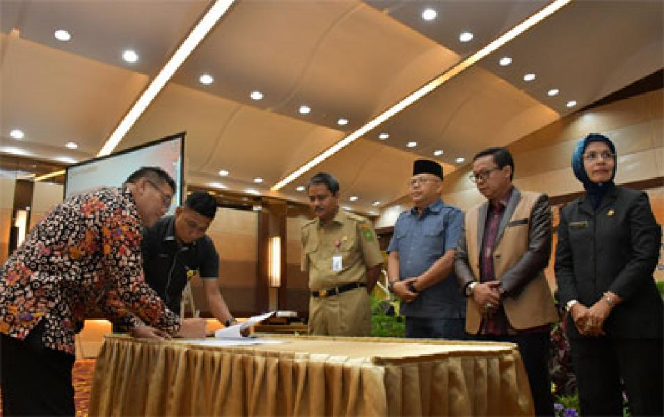 BRK Taja Seminar Nasional Tata Kelola BUMD