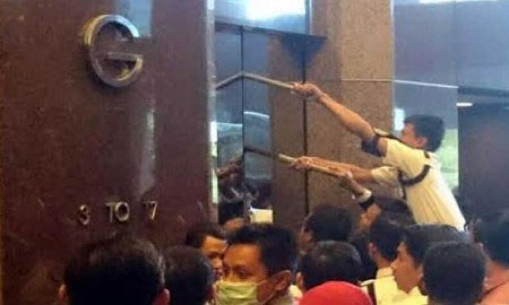 Begini Kondisi 17 Orang di dalam Lift Jatuh Gedung BRI