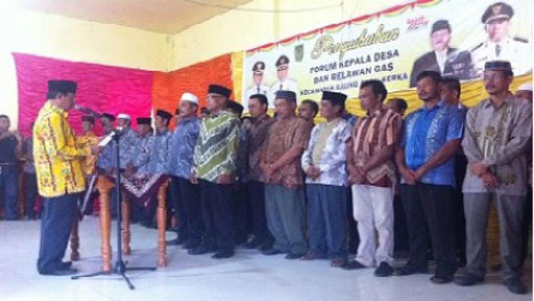 Bupati Wardan Kukuhkan Forum Kades Dan Relawan Kecamatan Gaung Anak Serka 