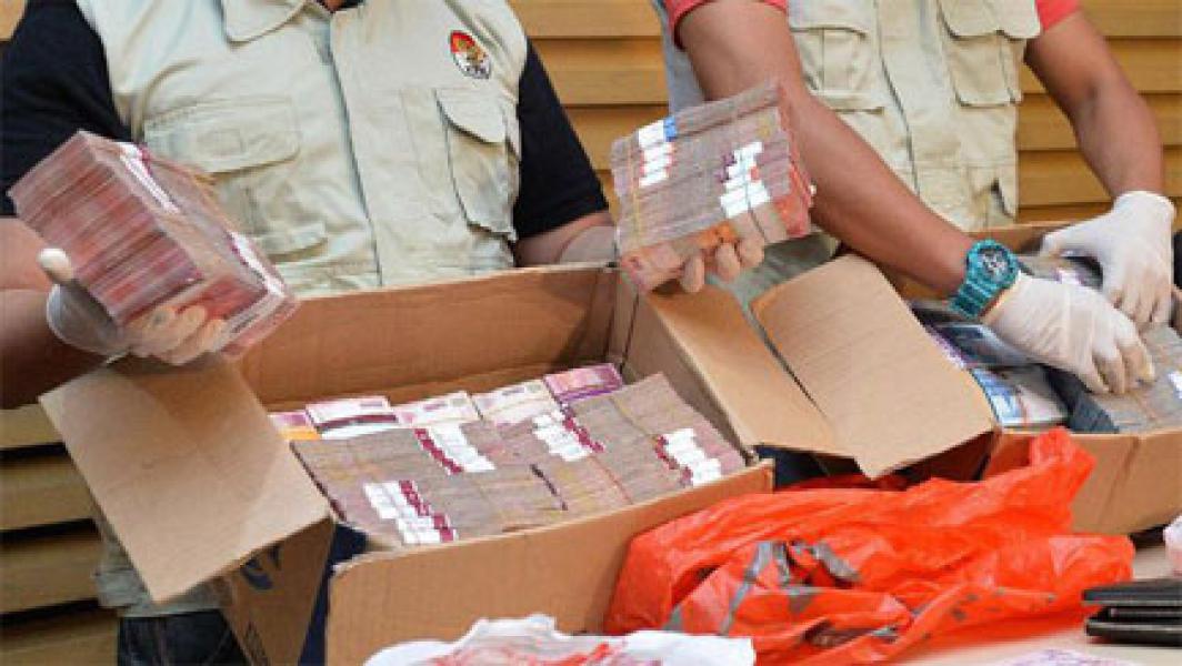 Diduga Terima Suap, KY Usulkan Hakim Tinggi Pekanbaru Dipecat