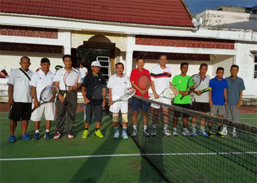 Gelar Pertandingan Persahabatan, Johor Club Tenis asal Medan Kunjungi Rohil