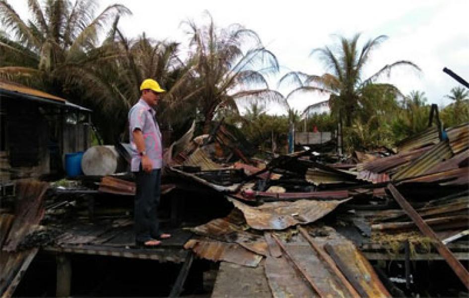 Korsleting, RLH di Bagan Barat Ludes Dilalap Api