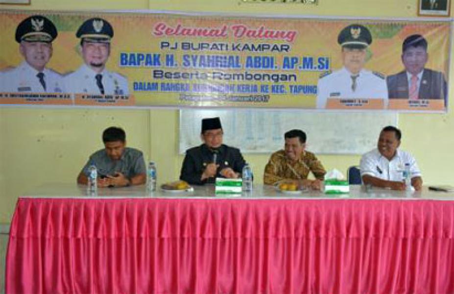 Kunker Pj Bupati Kampar ke Tapung, ‘Bangun Komitmen dan Tertibkan Administrasi’