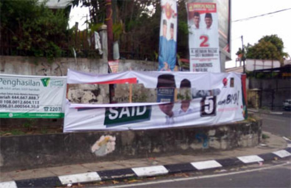 Panwaslu Pekanbaru Ancam Perusak APK Paslon Kena Pidana
