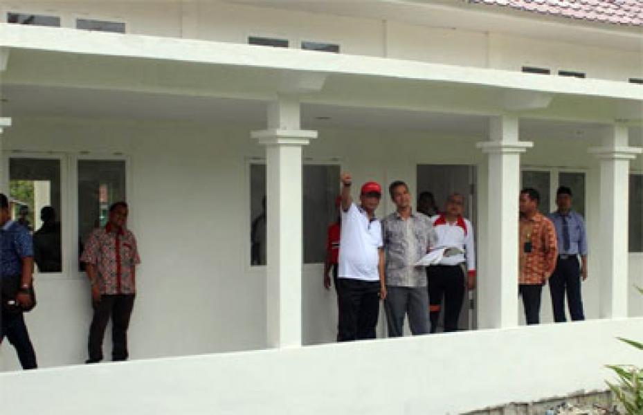 Segera Diresmikan, Bupati Kunjungi Kantor Camat Bangko