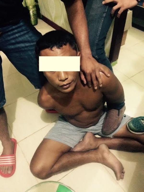 Tim Jatanras Polda Riau dan Reskrim Polres Inhu Tangkap Anggota Komplotan Perampok Bersenpi 