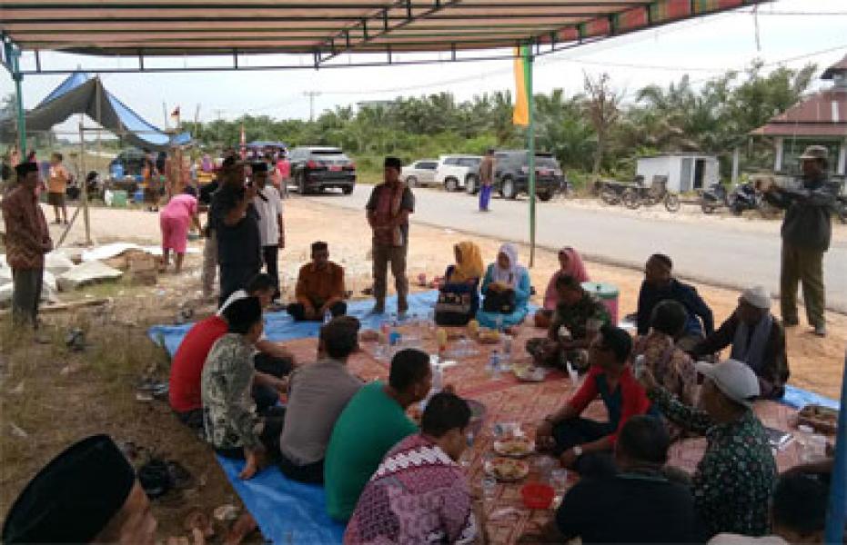 Wabup Rohil Hadiri Doa Bersama Tolak Bala Dari Musibah Karlahut