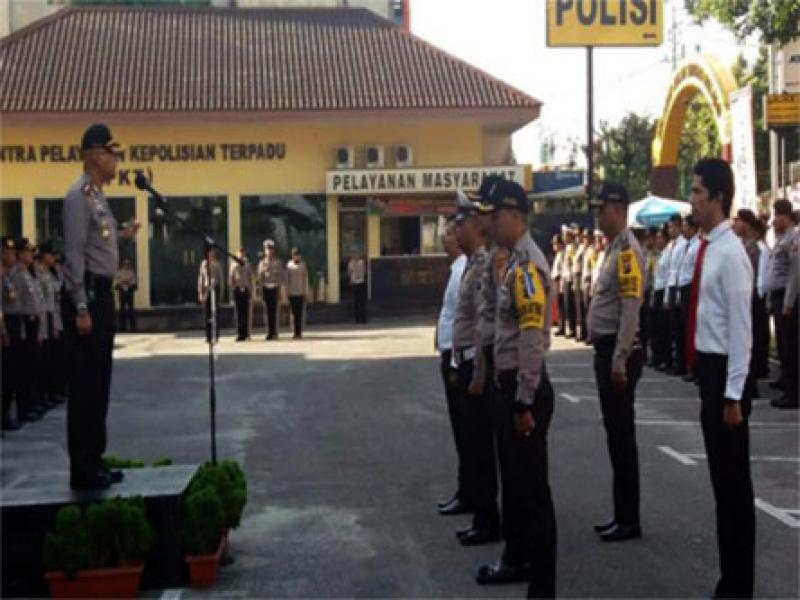 28 Personel Polresta Pekanbaru Naik Pangkat Setingkat