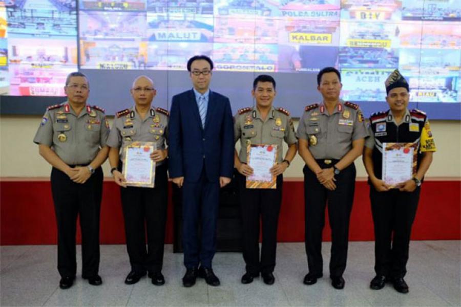 Banjir Pujian, Polmas Award Kapolri Diboyong Polda Riau