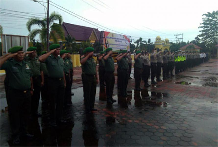 Giat Apel Gelar Pasukan Ops Mantap Praja Muaratakus 2018