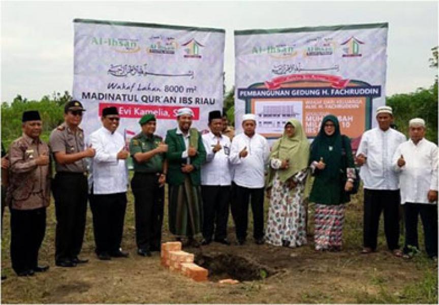 Hadiri Milad ke-10 IBS Riau di Kampar, Danrem 031/WB: Ilmu Agama Merupakan Sentral Segala Ilmu