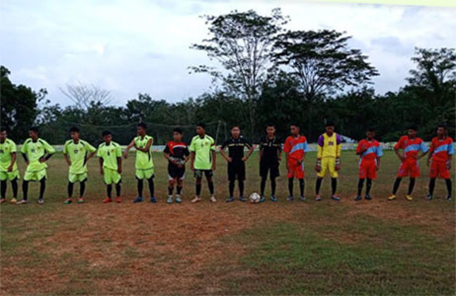 Ini Empat Tim Melaju ke Semifinal Turnamen Mini Soccer Fekon Cup UPP Antar Pelajar se Rohul