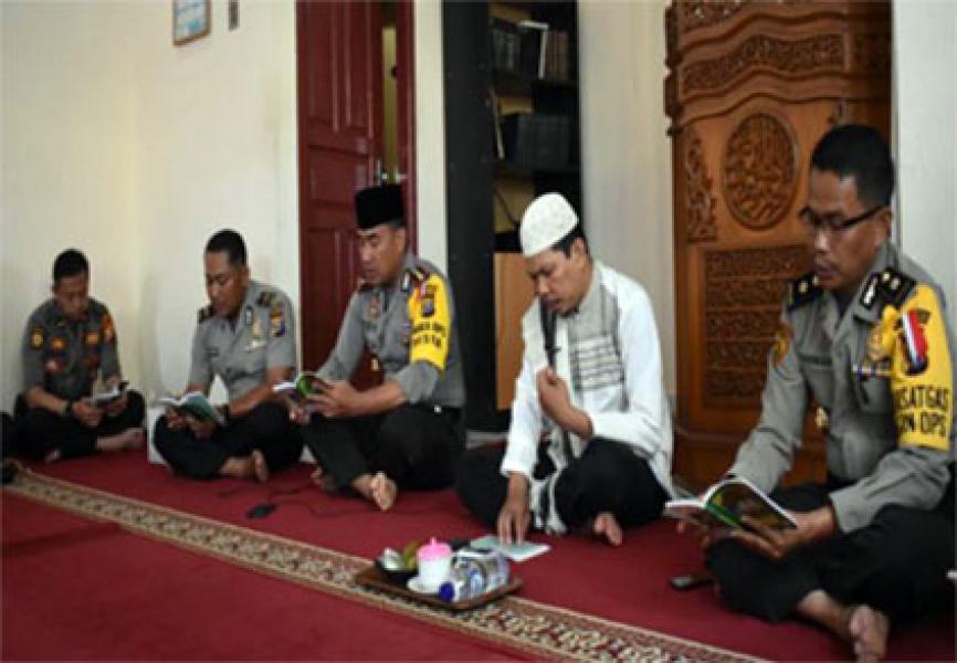 Lewat Pembinaan Rohani dan Mental, Personel Polresta Mantapkan Iman dan Taqwa saat Bertugas