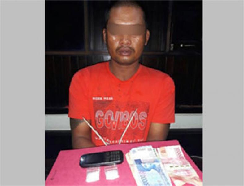 Miliki 2 Paket Besar Sabu, Warga Air Molek Diamankan Polisi