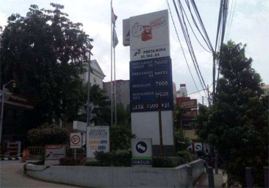 Naik Rp100 Pertalite Jadi Rp7.600/Liter, di Pekanbaru Rp8.000/Liter