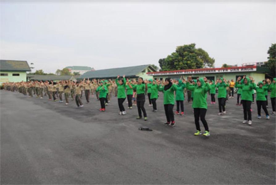 Pererat Silaturahmi, Prajurit, PNS dan Persit Korem 031/WB Olahraga Bersama