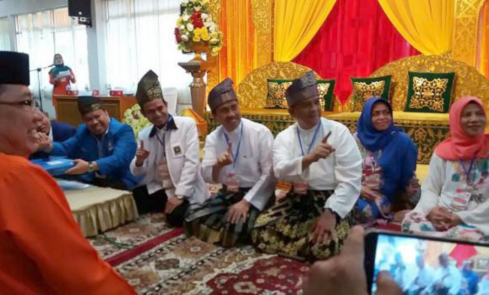 Resmi Daftar Ke KPU, Syamsuar-Edy Nasution Optimis Hadapi Petahana