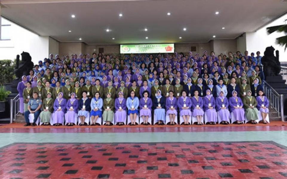 Dharma Pertiwi Dukung Program Pemerintah �Go Green�