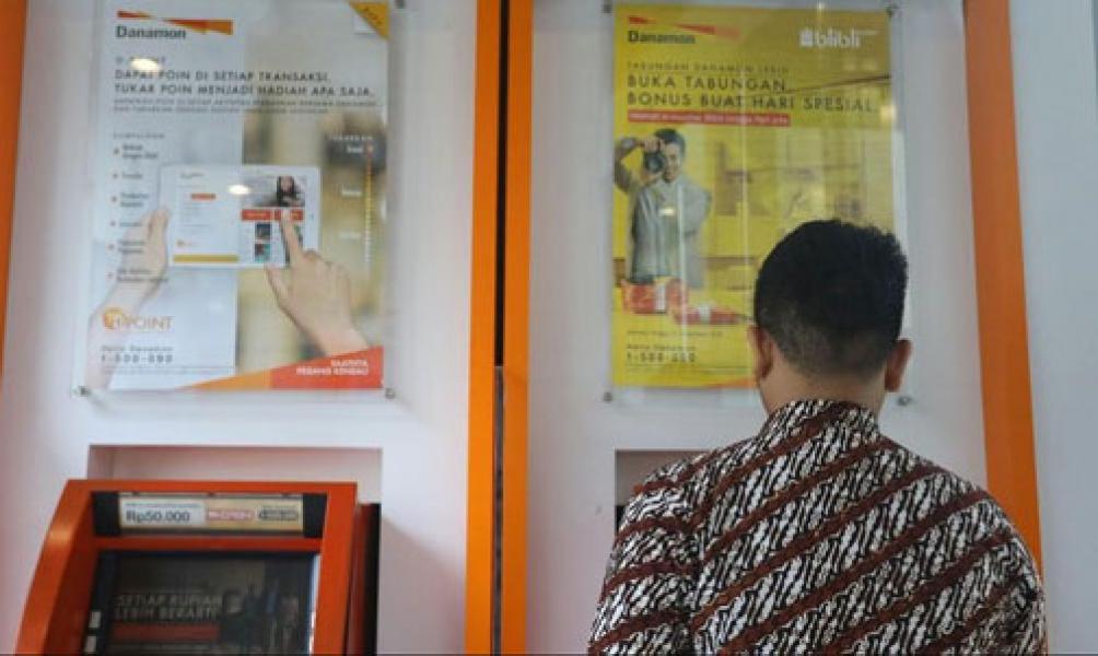 Dicaplok Jepang, Bank Danamon dan Bank Parahyangan Merger