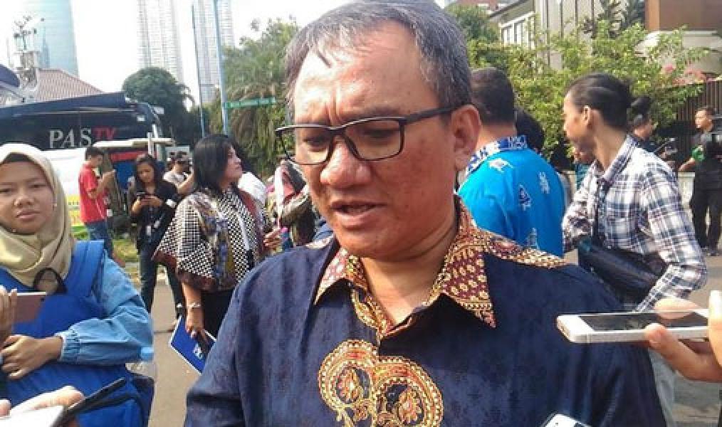 Dua Laporan Beda, Andi Arief Polisikan PSI dan Komisioner KPU
