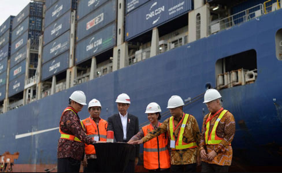 Istana Buka Suara soal Rapor Merah Jokowi di Neraca Perdagangan