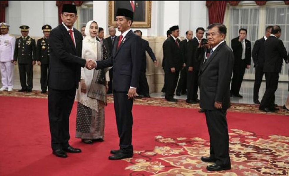 Jokowi: Banyak Pekerjaan Besar Menanti Letjen Doni di BNPB