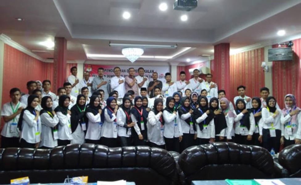 KPU Bengkalis Kukuhkan 55 Relawan Demokrasi Pemilu 2019