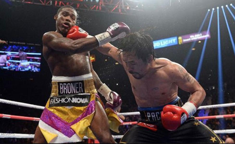 Manny Pacquiao Menang Angka Atas Adrien Broner