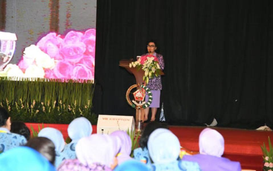 Ny. Nanny Hadi Tjahjanto: Dharma Pertiwi Sebagai Wadah Bagi Istri Anggota TNI