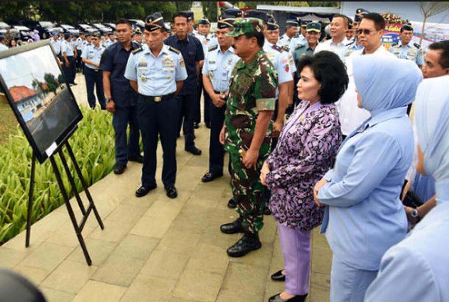 Panglima TNI Resmikan Taman Halim dan Monumen Pesawat R-28