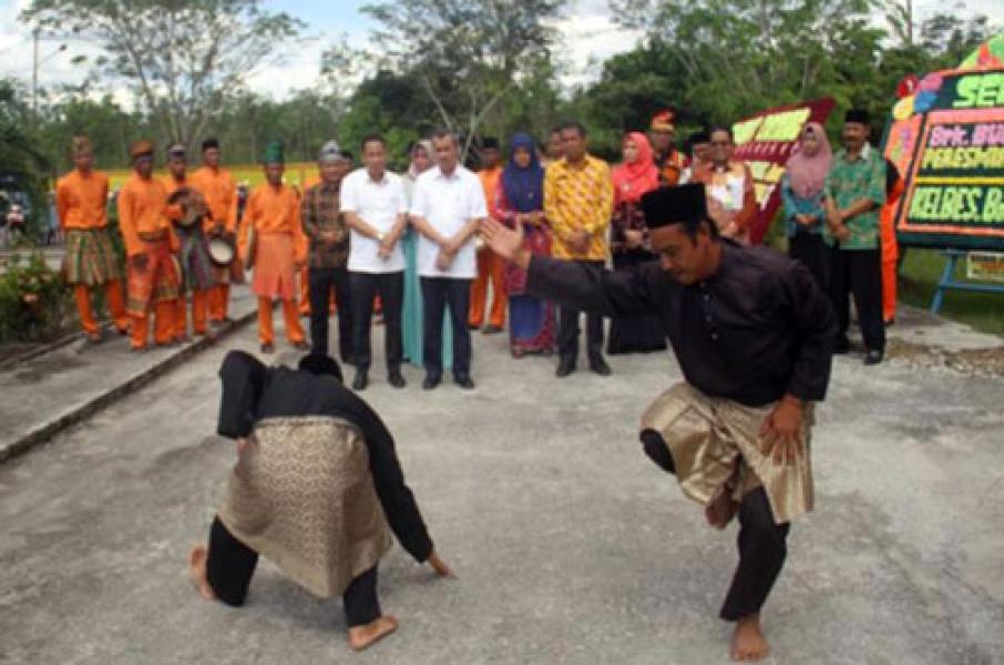 Syamsuar Pamit ke Masyarakat Mempura