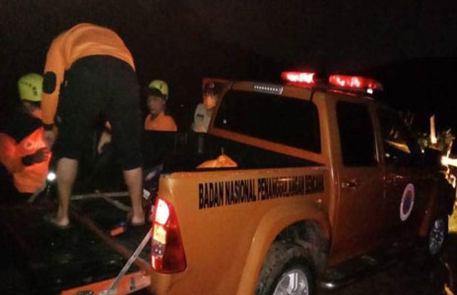 TPSA Kota Serang Longsor, Dua Wanita Diduga Tertimbun