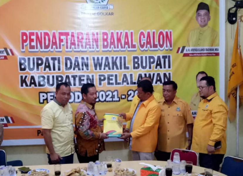DPD II Golkar Pelalawan Resmi Sampaikan 5 Nama Balon Pilkada ke DPD I Riau