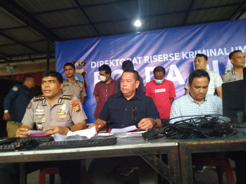 Ditreskrimum Polda Riau Ringkus Tiga Pemain Judi Online di Dua Warnet