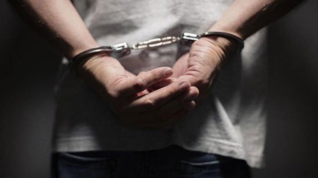 Dokter China Ilegal di Tanjung Priok Pasang Tarif Rp10 Juta
