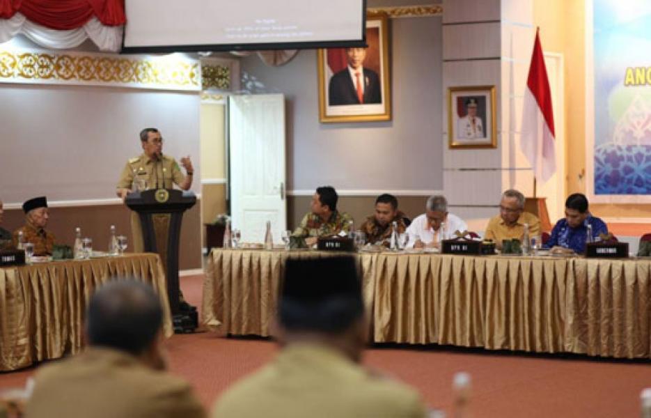 Ini Tanggapan Gubri Soal Delapan Anggota DPR RI yang Tidak Hadir Silaturrahmi