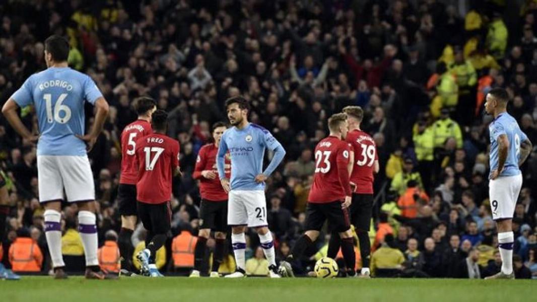Liverpool Bikin MU vs Man City Bukan Lagi Duel Raksasa
