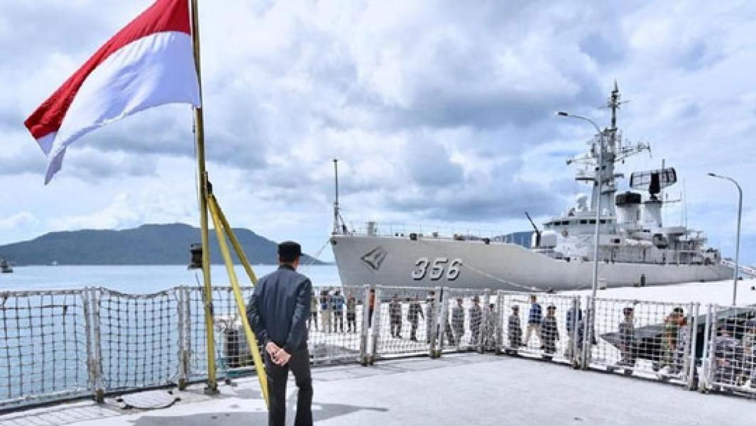 Luhut dan Prabowo Kompak Impor Kapal Perang dari Denmark