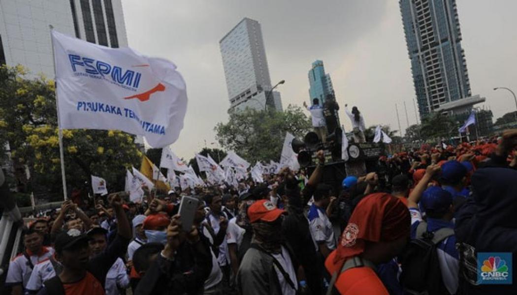 Pak Jokowi, Omnibus Law Disahkan Buruh Ancam Mogok Massal