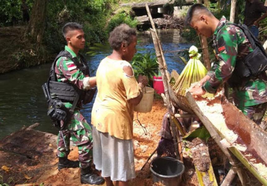 Satgas Yonif 755 Kostrad Dukung Ketahanan Pangan dengan Kearifan Lokal