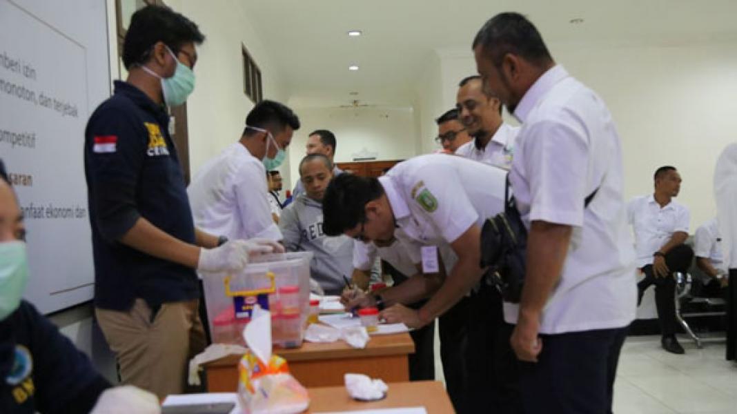 Wagubri Kembali Kumpulkan ASN dan THL Untuk Lakukan Tes Urine