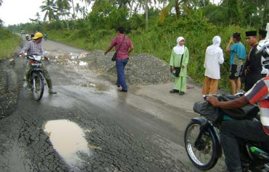 Jalan Lintas Sinaboi - Dumai akan Dibangun Tahun Ini