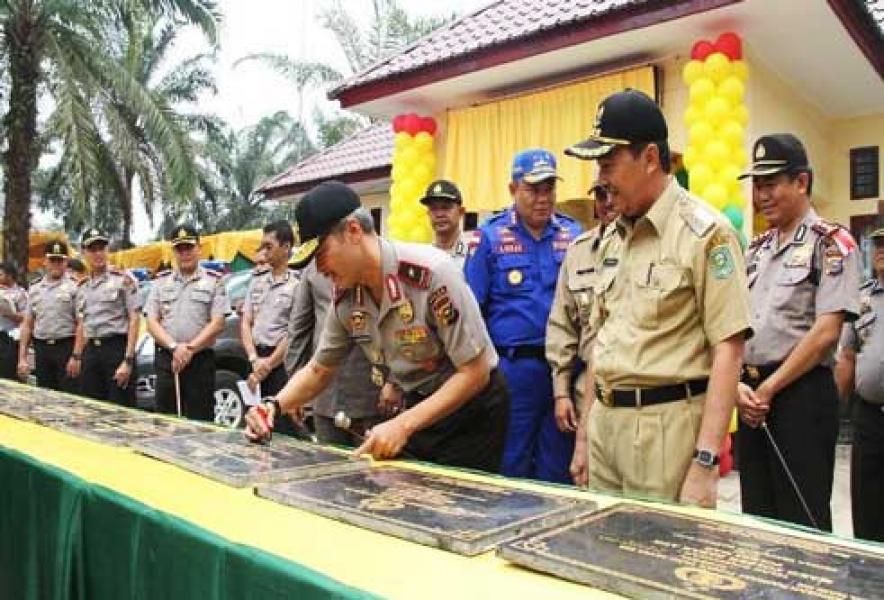 Kapolda Riau Resmikan Mako Polsek Se-Riau di Koto Gasib