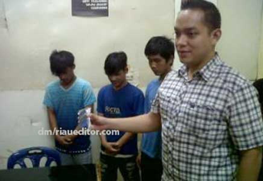 Penadah dan Remaja Pelaku Perampasan Motor Diciduk