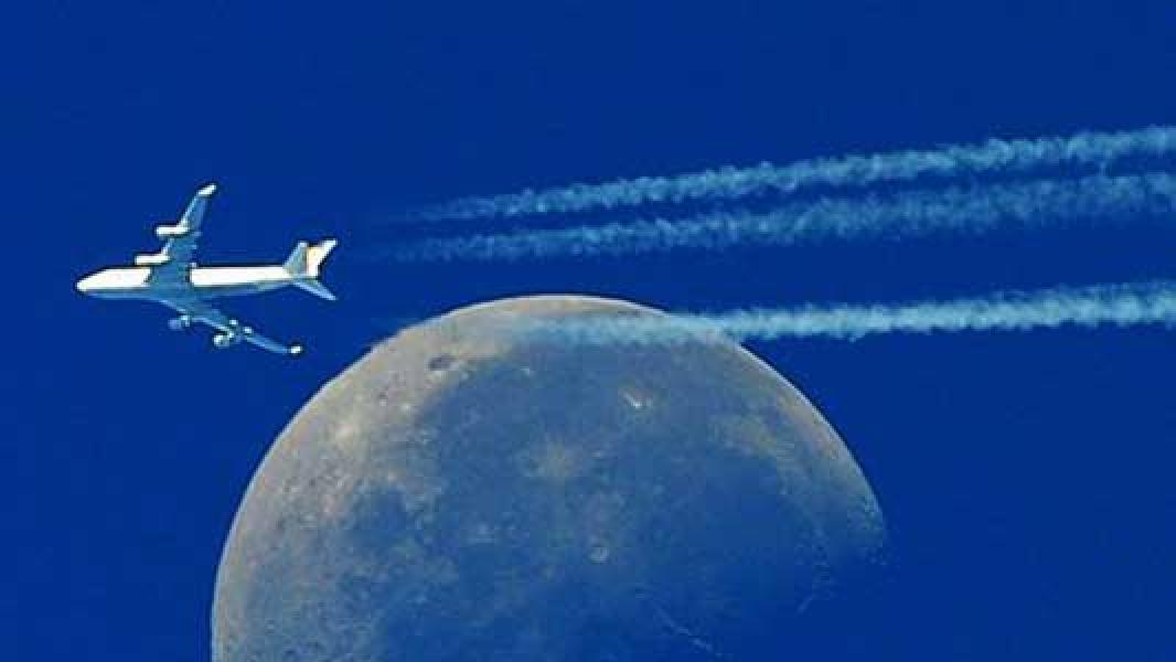 Perhatikan 10 Hal Sebelum Pesawat Anda Lepas Landas (1)